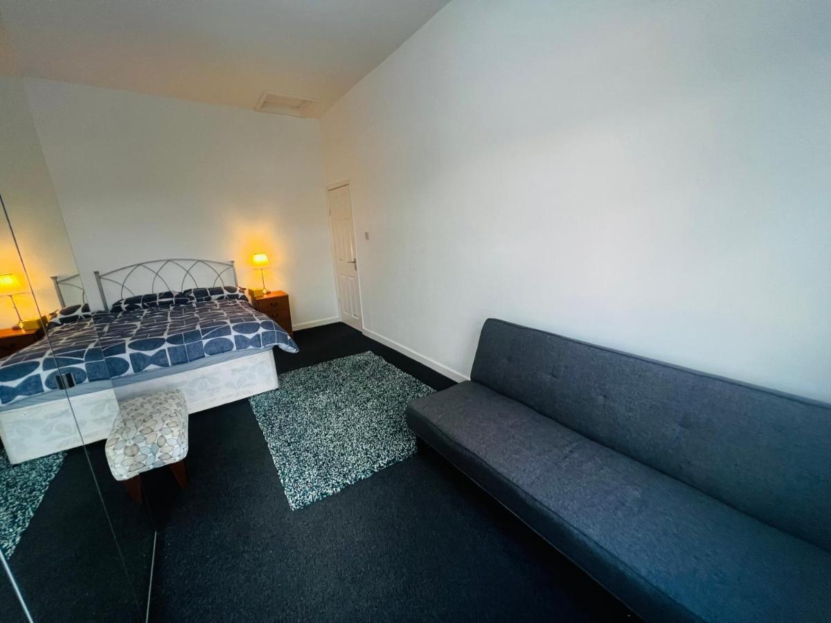 Liberty Inn Room With Sharing Toilet And Kitchen Liverpool Exterior foto