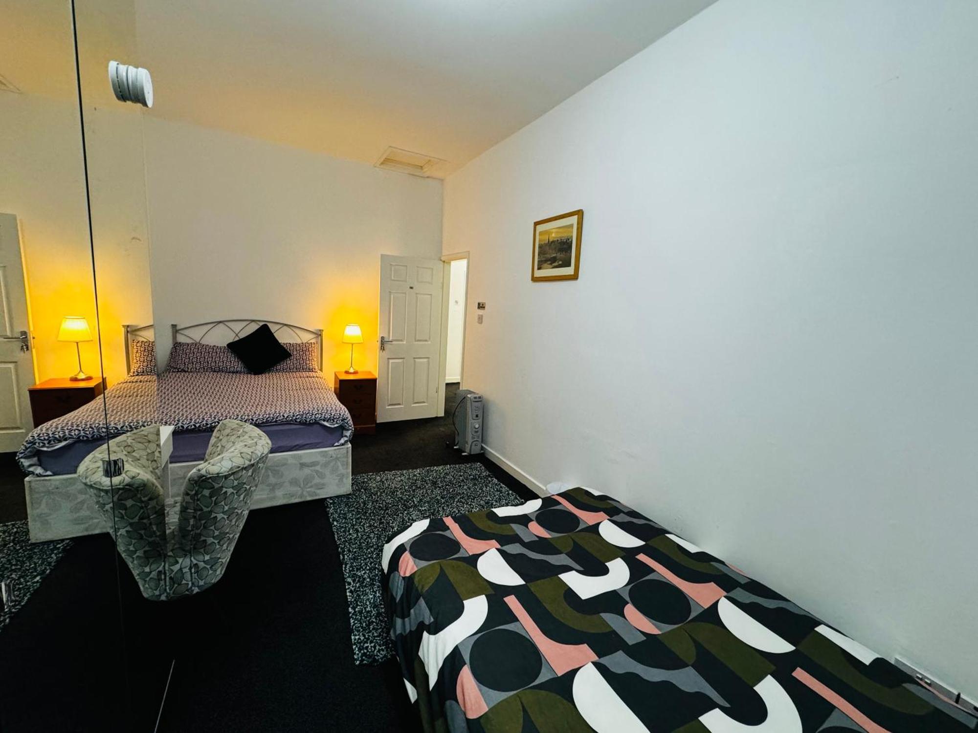 Liberty Inn Room With Sharing Toilet And Kitchen Liverpool Exterior foto